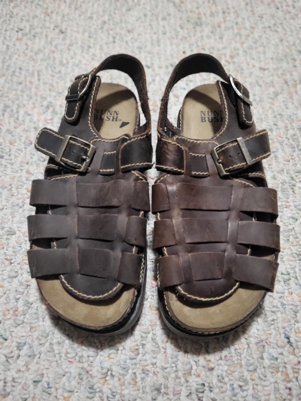 Nunn Bush Men’s Brown Leather Fisherman Sandals, 9